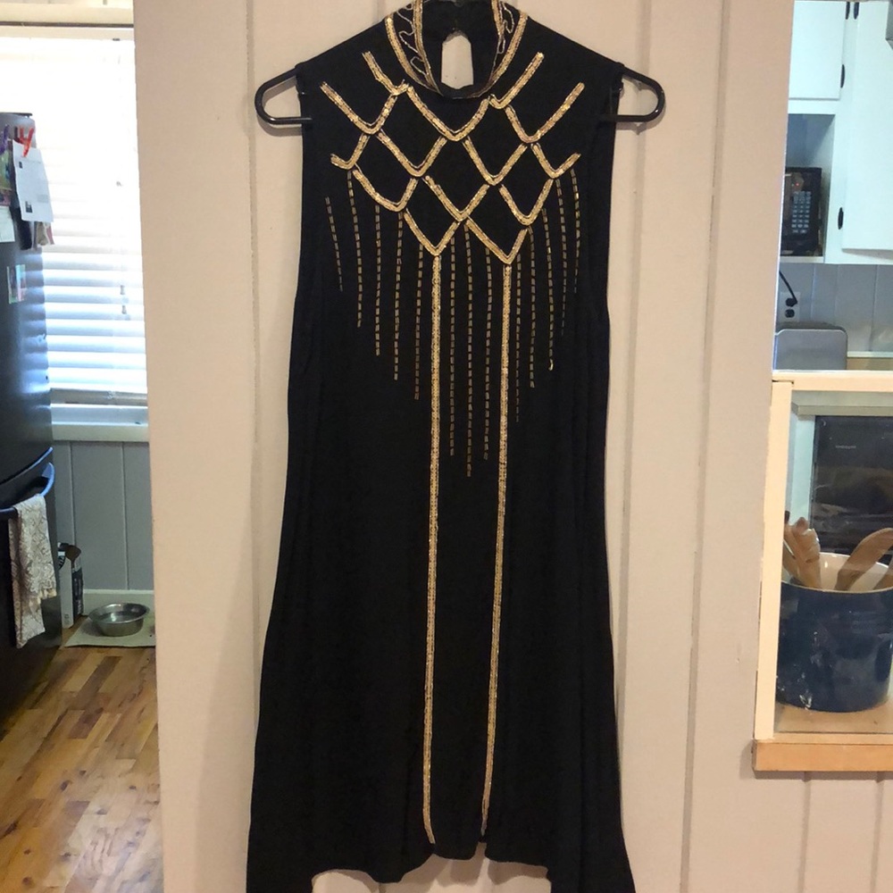 Beautiful Black dress with Gold sequins.